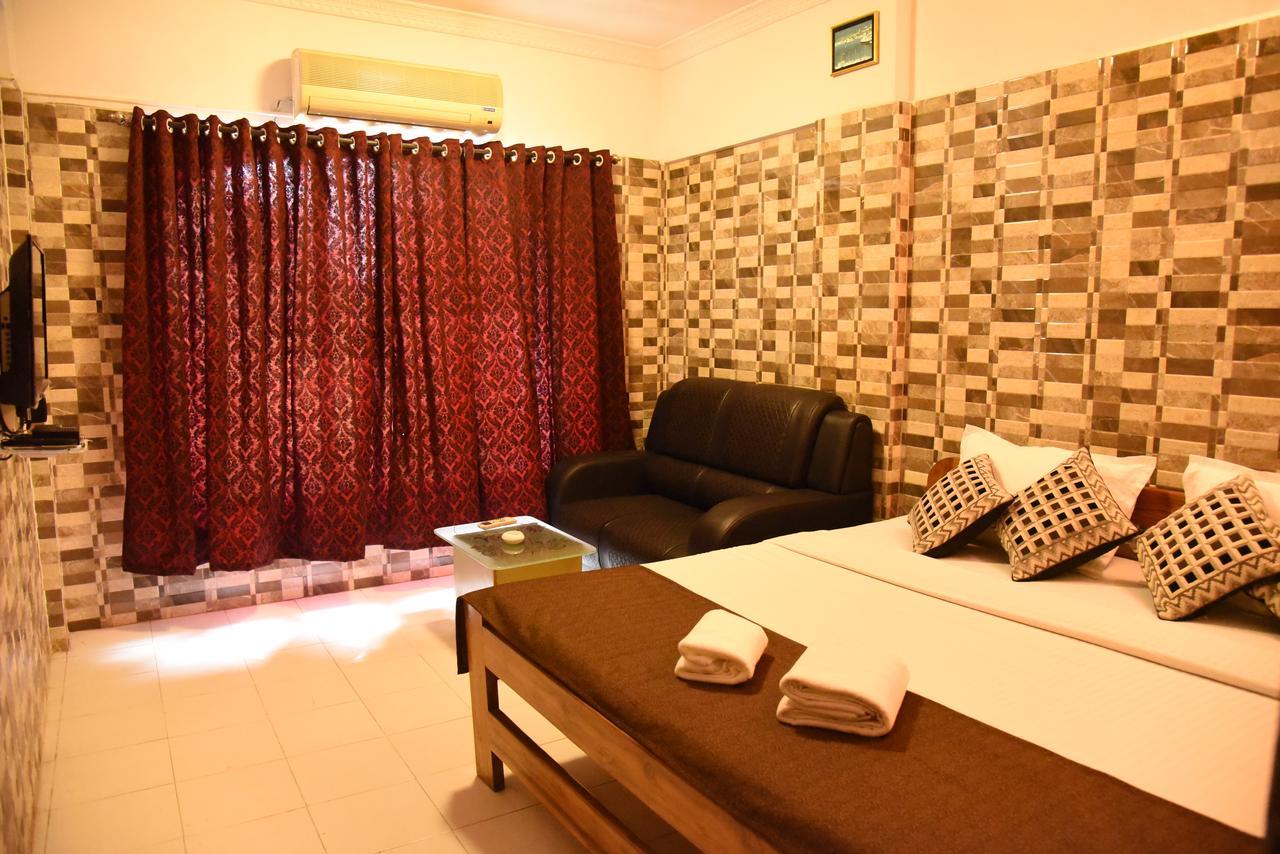 The Sky Inn Navi Mumbai Exterior foto